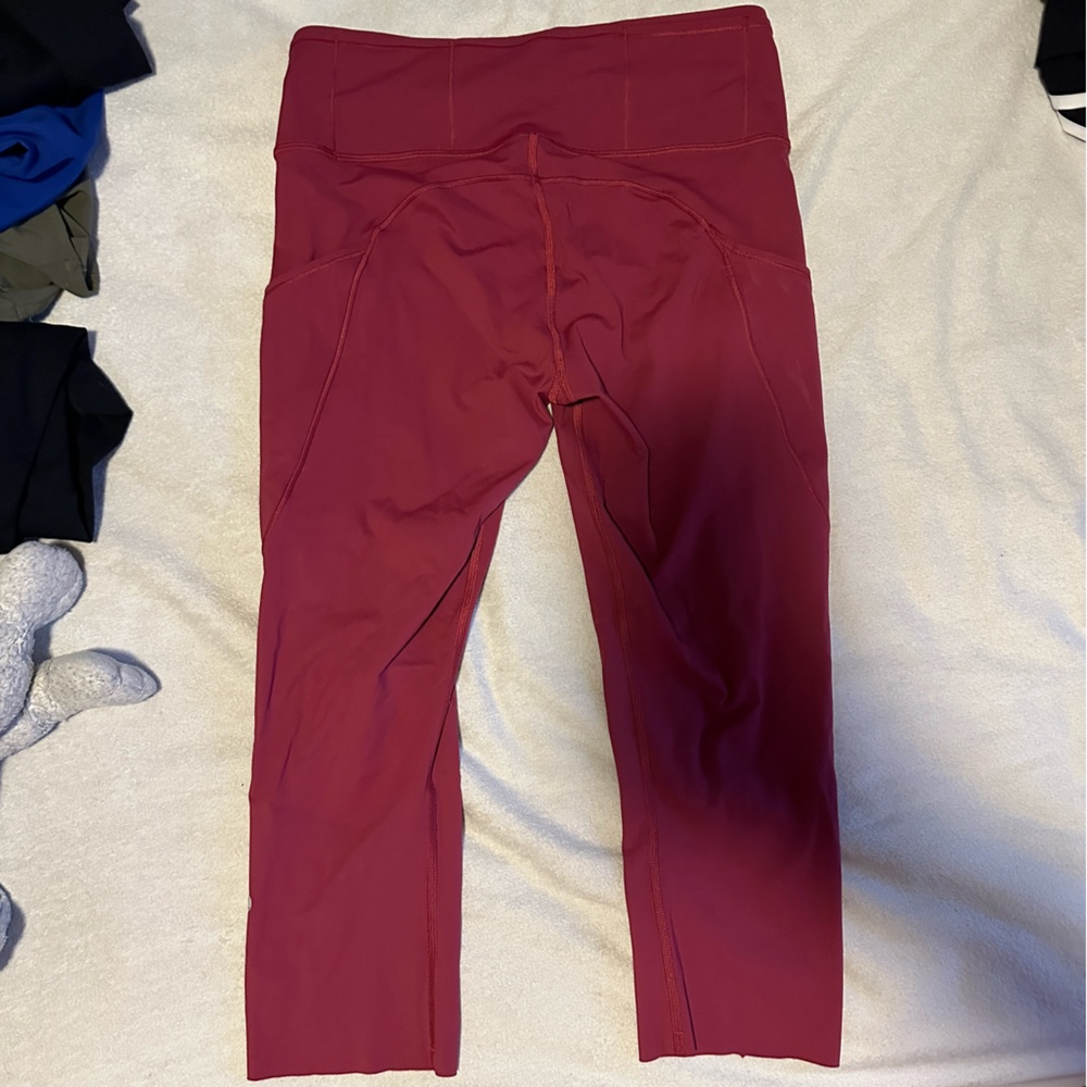 Lululemon Fast & Free II legging - Star Ruby - Sz 8 - 19” - TONS OF POCKETS